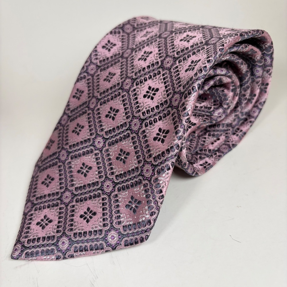 Bruno Piattelli Pure Silk Tie Pink Gray Geometric Medallion Diamond Pattern